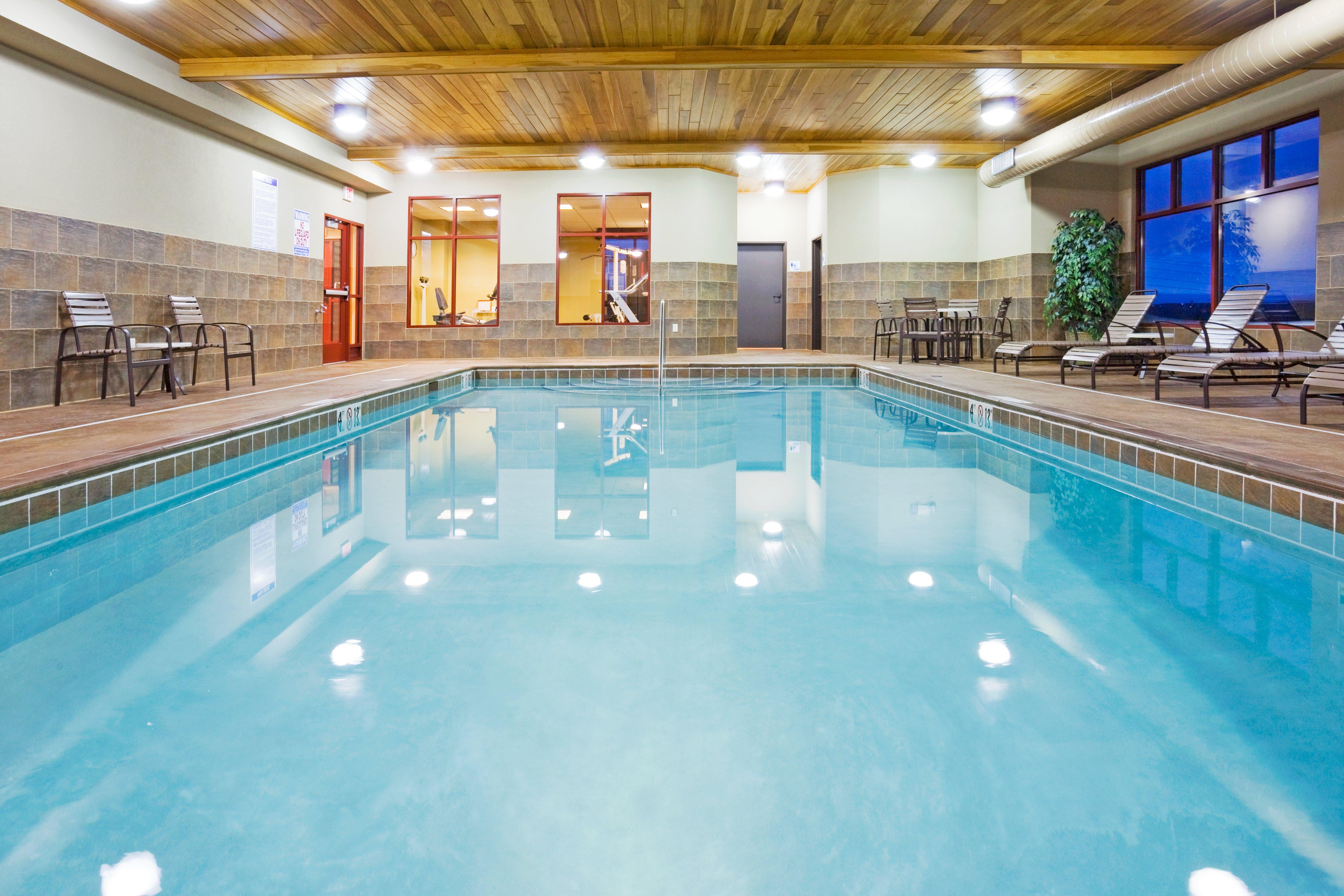 Comfort Inn & Suites Mountain Iron And Virginia מראה חיצוני תמונה