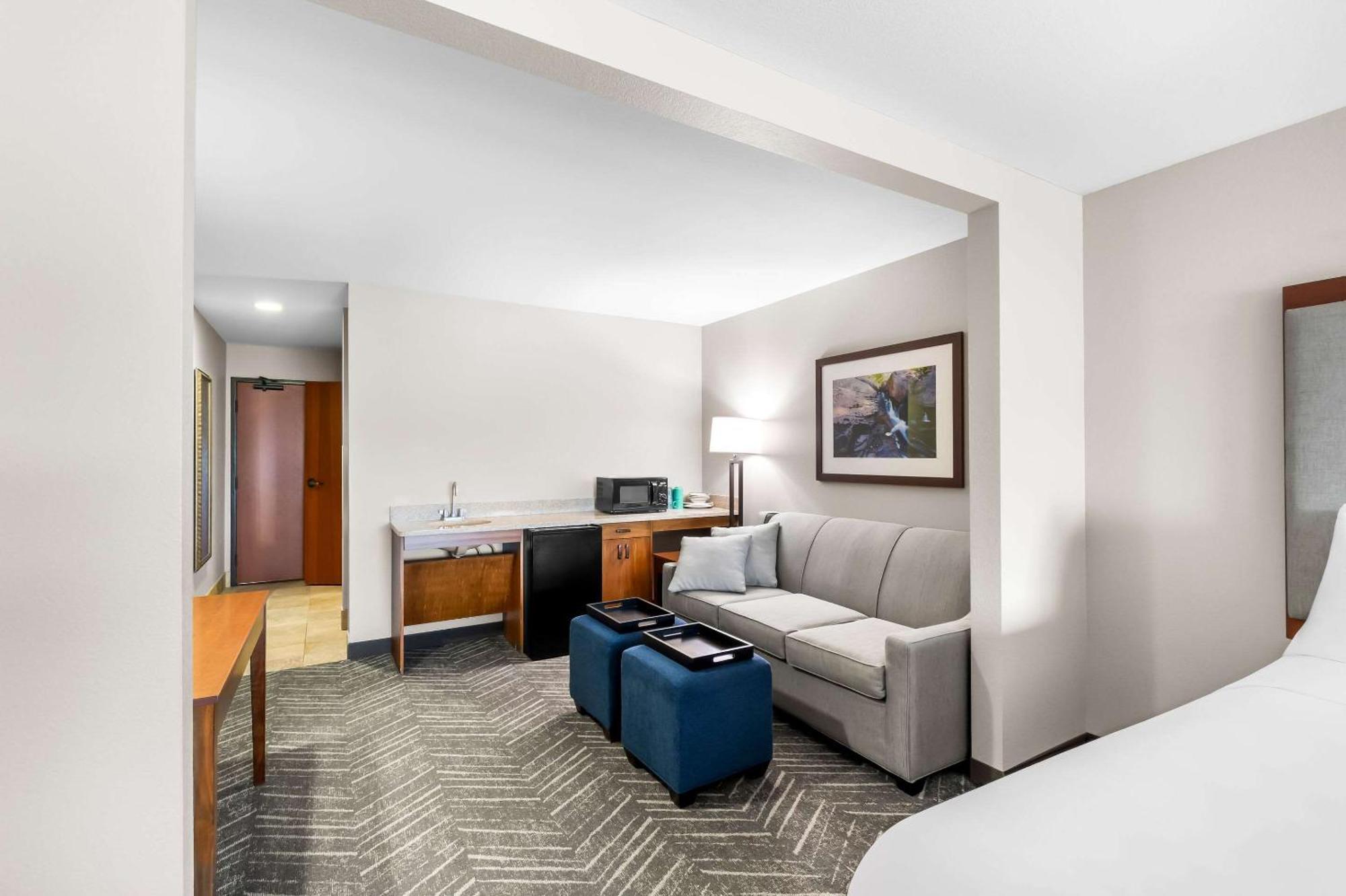 Comfort Inn & Suites Mountain Iron And Virginia מראה חיצוני תמונה
