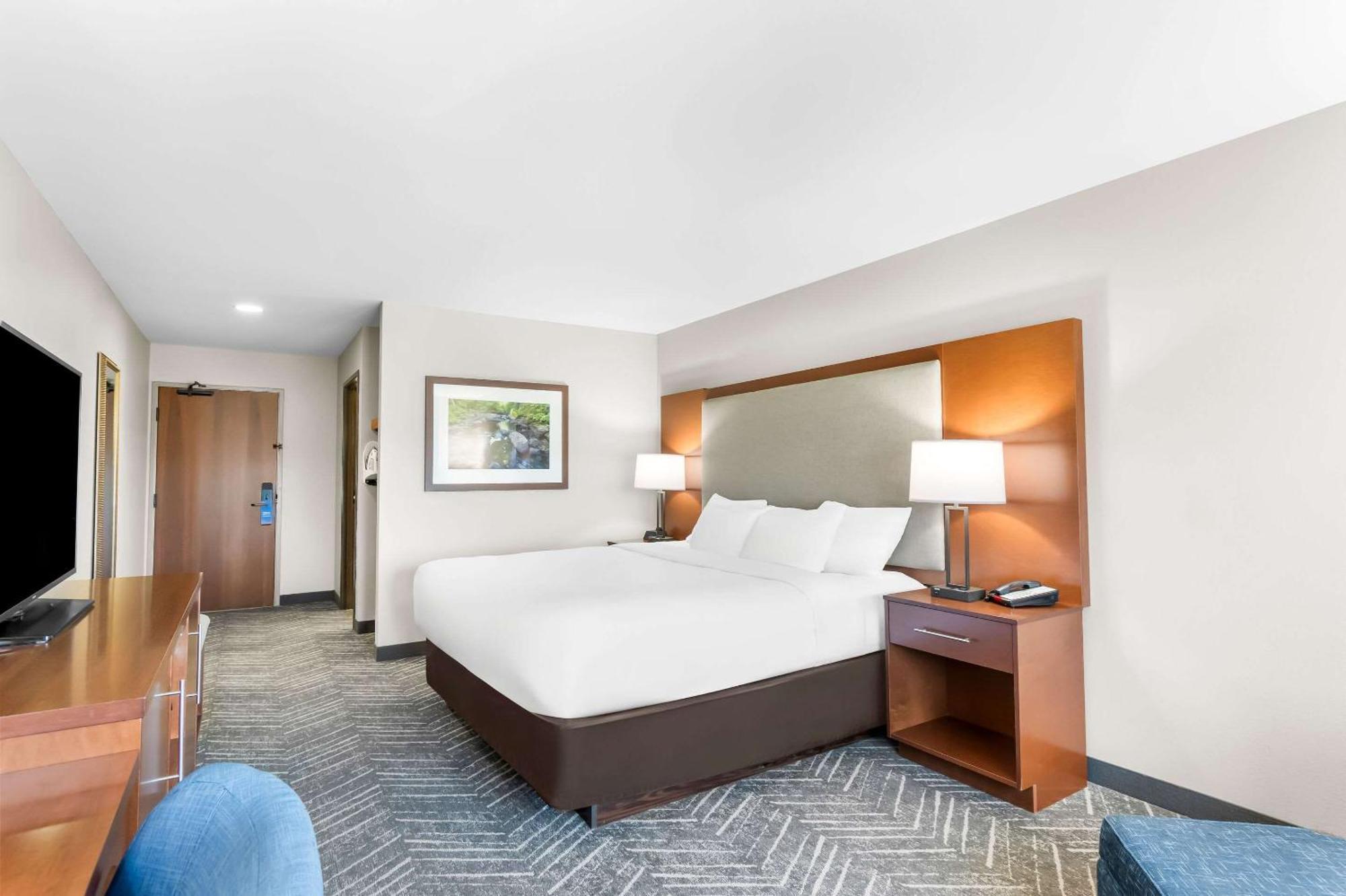 Comfort Inn & Suites Mountain Iron And Virginia מראה חיצוני תמונה