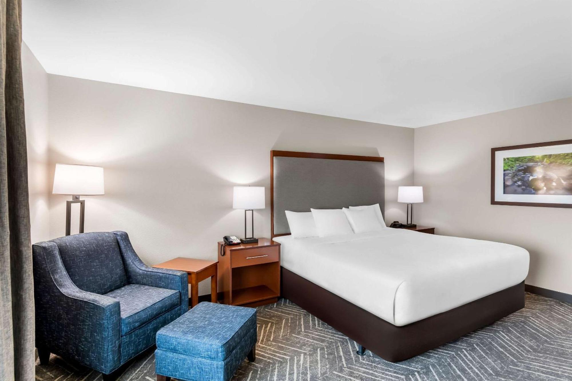 Comfort Inn & Suites Mountain Iron And Virginia מראה חיצוני תמונה